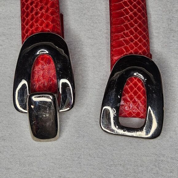 Morgan Taylor Vintage Adjustable Red Snakeskin Silver Tone Hardware Hook Belt - Picture 9 of 13